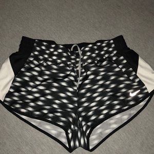 Nike Dri-Fit shorts (size M)